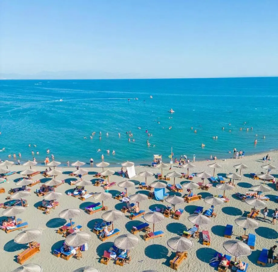 Ramadani Apartments Velipojë