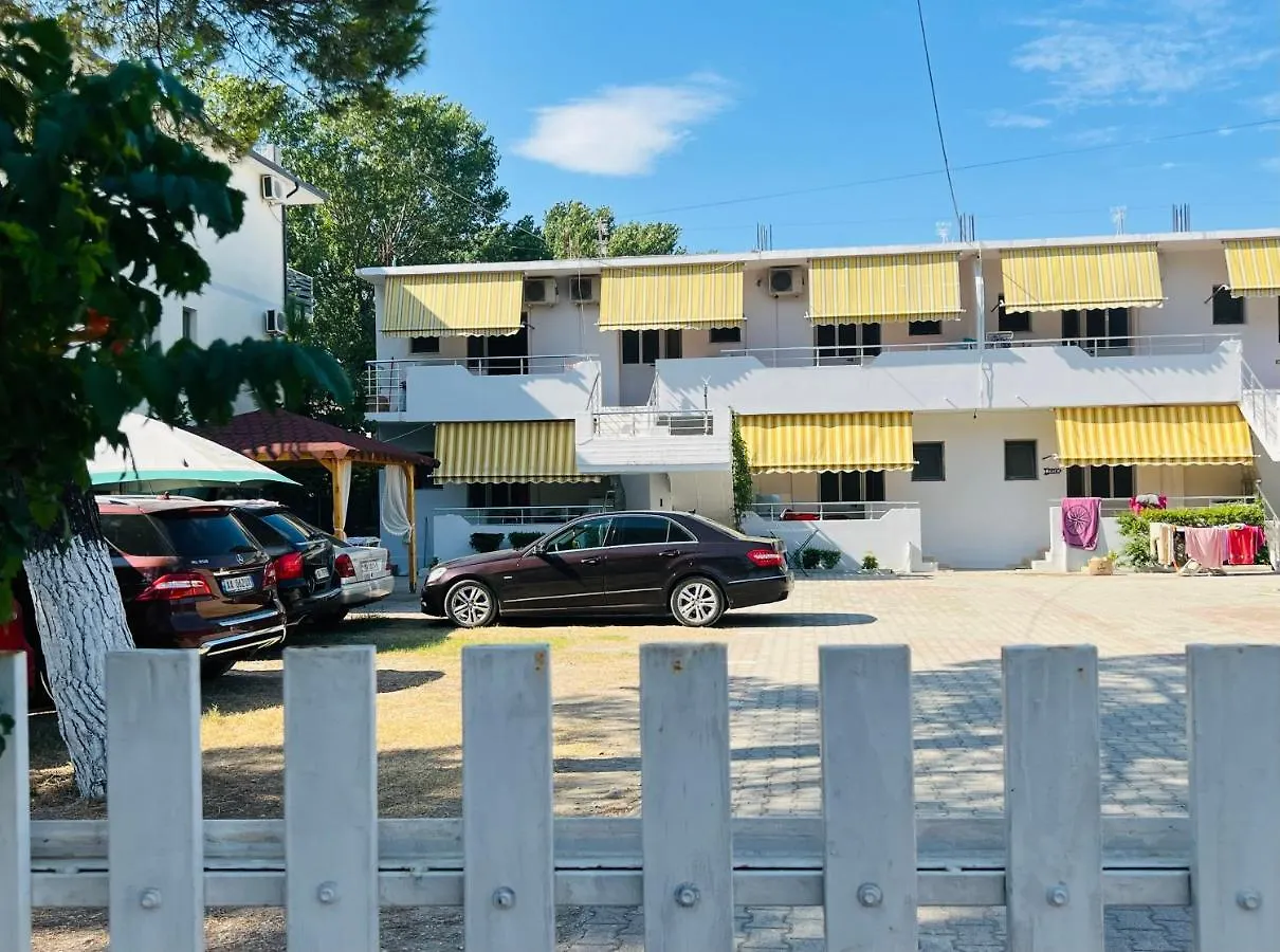 Ramadani Apartments Velipoje