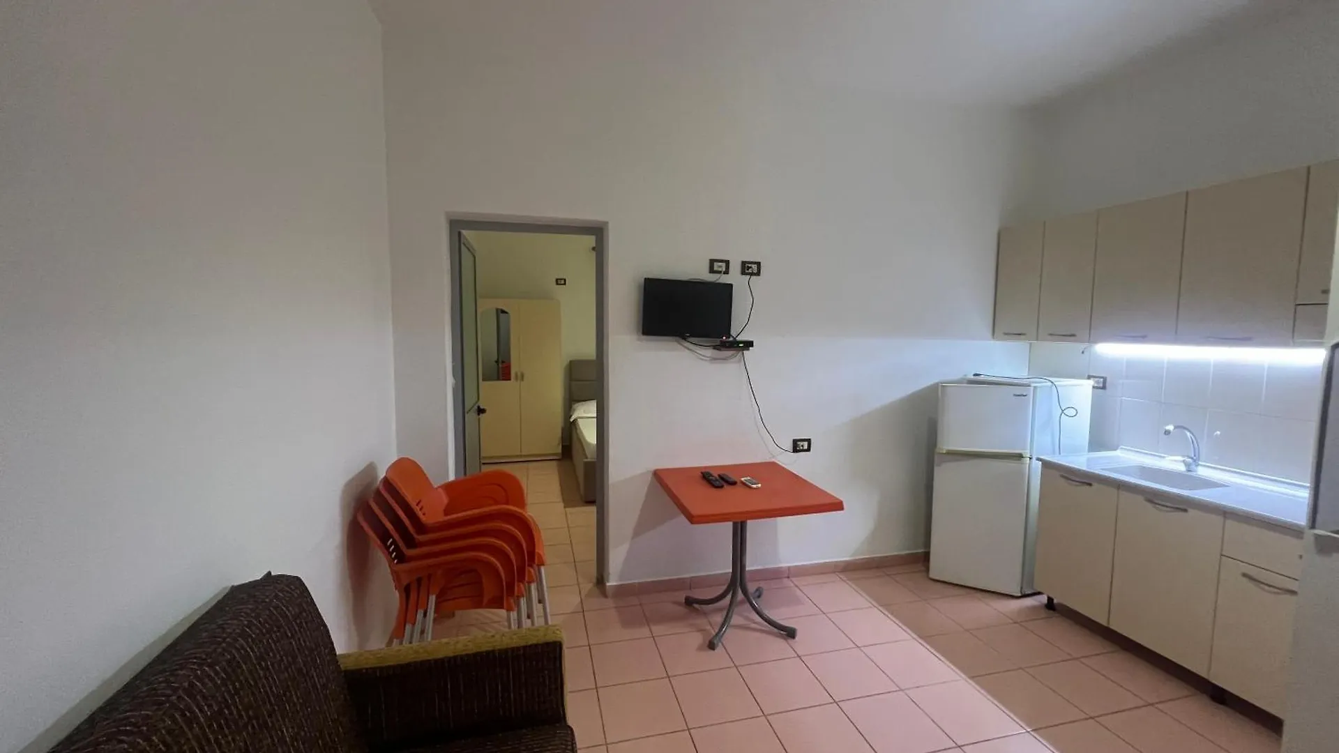 Ramadani Apartments Velipoje